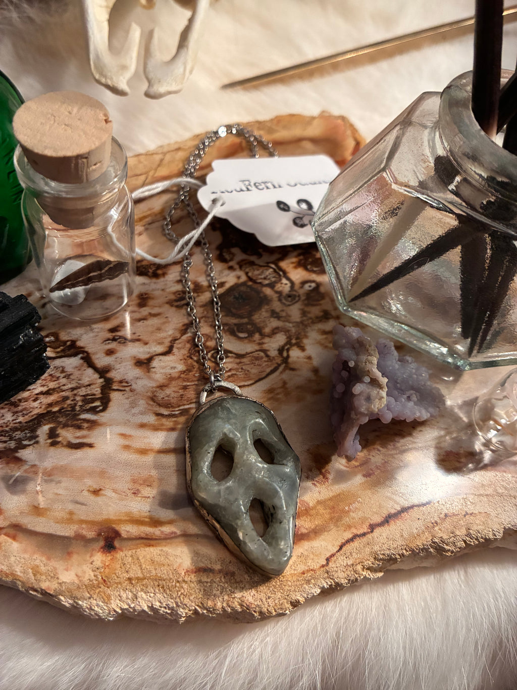 Labradorite Scream Mask Necklace
